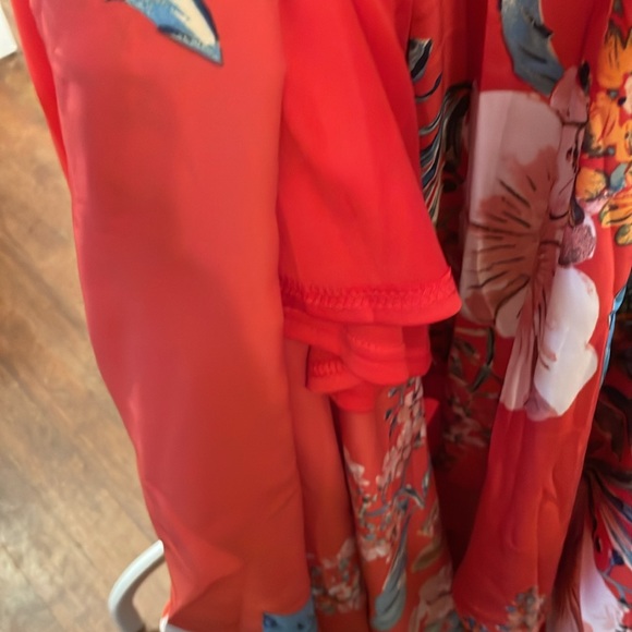 NWT - Lulu’s red floral high-low faux wrap dress - size large - Picture 12 of 13